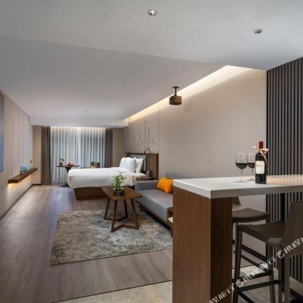 Hotel Urcove By Hyatt Futian Cbd Shenzhen Exterior foto